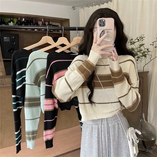 Áo len kẻ ngang tay dài cổ ngang