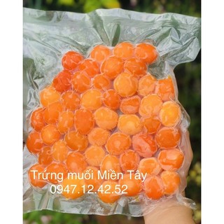 Lòng đỏ trứng vịt muối