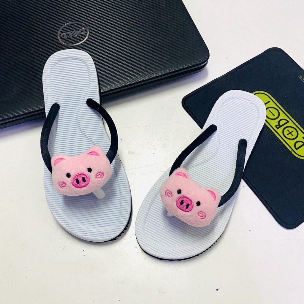 Dép xỏ ngón nữ bông hình thú Doraemon-HelloKitty-Hổ-Heo cute đủ size cho các chị em.