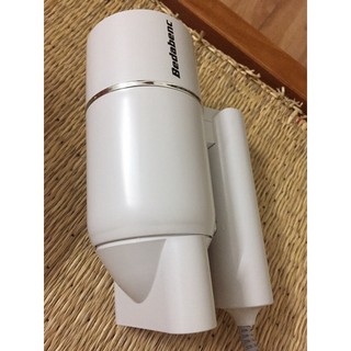 Máy sấy tóc tạo kiểu chuyên nghiệp belabelc