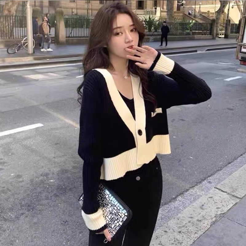 Áo Cardigan Croptop Nữ Khoác Ngoài 1 Cúc Dài Tay Phối Đen Trắng Nữ (cardigan croptop 1 cúc) | BigBuy360 - bigbuy360.vn