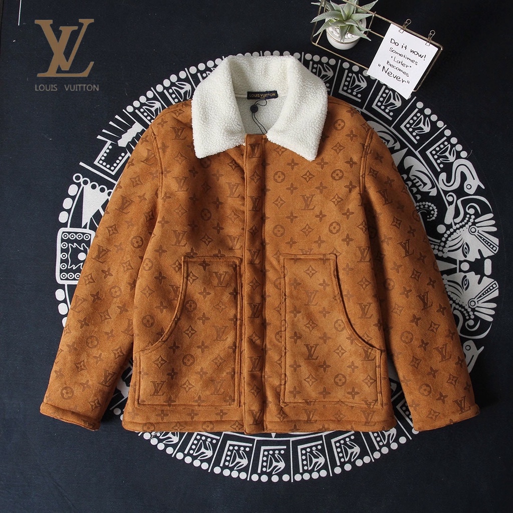 Áo Khoác Louis Vuitton Da Lộn Lót Len Lông Cừu Ấm Áp Thời Trang 2022 Cho Nam Và Nữ