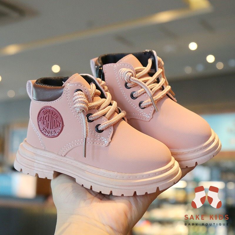 Giày bốt cao cổ cho bé trai bé gái, Bốt trẻ em da mềm mại đế cao su chống trơn phối dây buộc dễ thương mới nhất M333