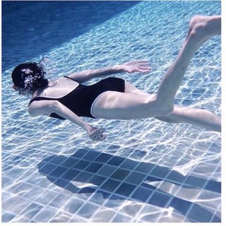 Bikini liền mảnh basic cổ điển ôm dáng siêu dễ thương