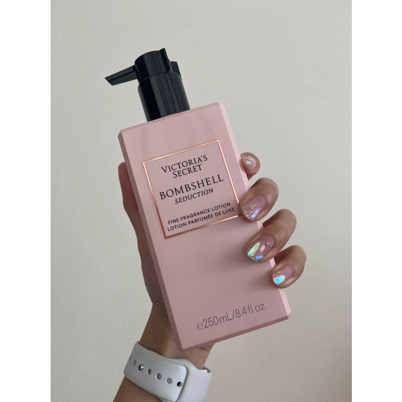Sữa dưỡng thể Victoria's Secret Bombshell Secdution Fine Fragrance Lotion 250ML