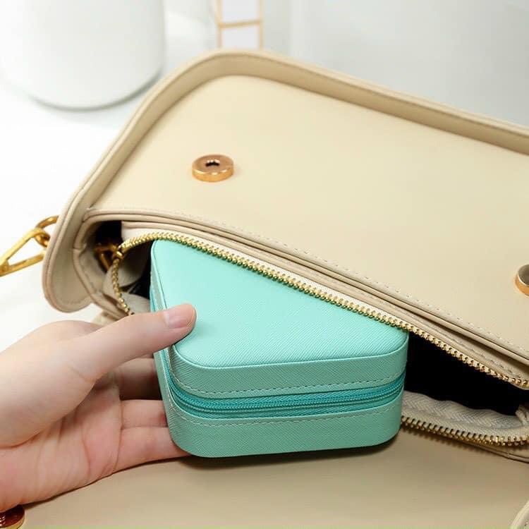 Hộp Đựng Trang Sức, Hộp Đựng Nữ Trang Chất Liệu Giả Da Có Khóa Kéo Thiết Kế Nhỏ Gọn Tiện Dụng