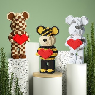 Mô hình lego bearbrick 35cm cầm hoa, gấu kaws 36cm khổng lồ đồ chơi lắp ráp 3d cực ngầu