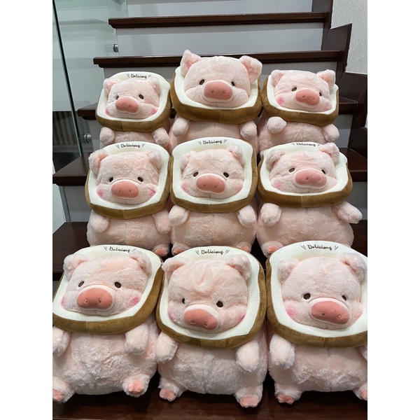 Gấu bông heo lợn Lulu Pig đội bánh mì sandwich lông xù mịn mập ú đáng yêu