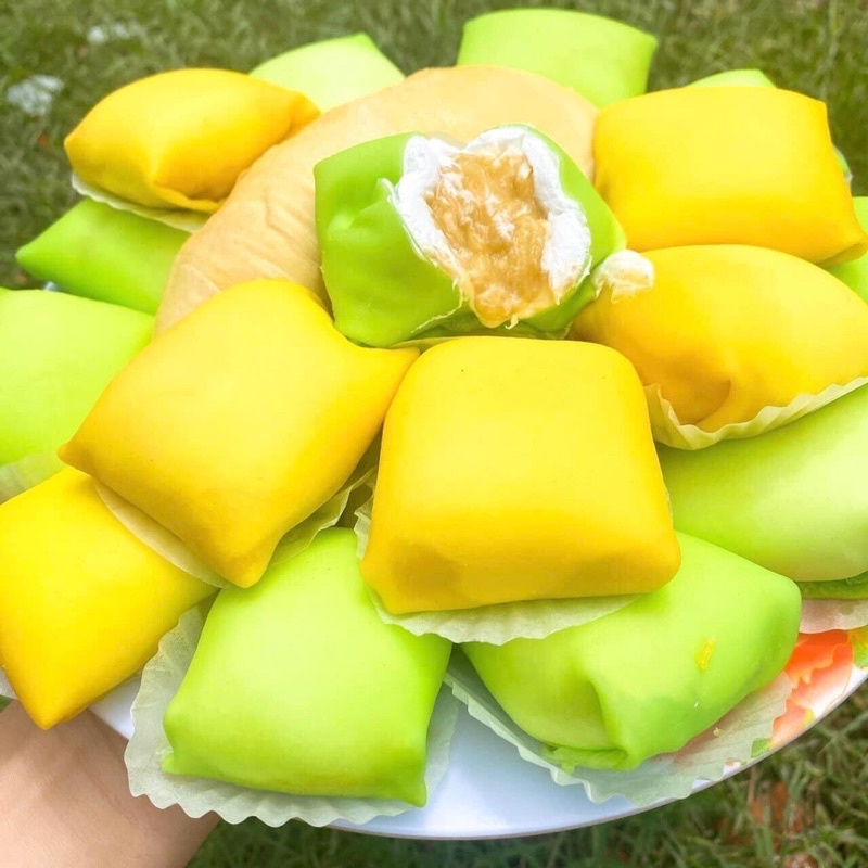 Bánh Crepe sầu riêng