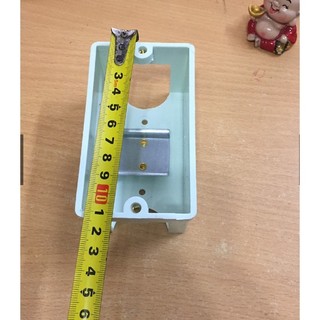 Đế âm tường chống cháy gắn CB có bát gài Vanlock Sino