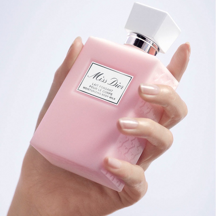 Lotion Dưỡng Thể Dưỡng Ẩm Da Dung Tích 200ml Thương Hiệu MISS Dior