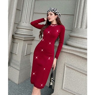 VÁY LEN ĐỎ TAY DÀI CỔ TRÒN ĐÍNH HẠT SÁNG 261022