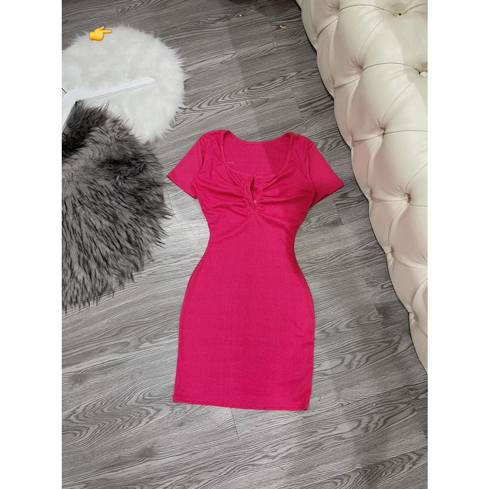 Đầm body nữ tay ngắn kiểu cổ tim gài nút chât thun gân dáng ngắn tron hot