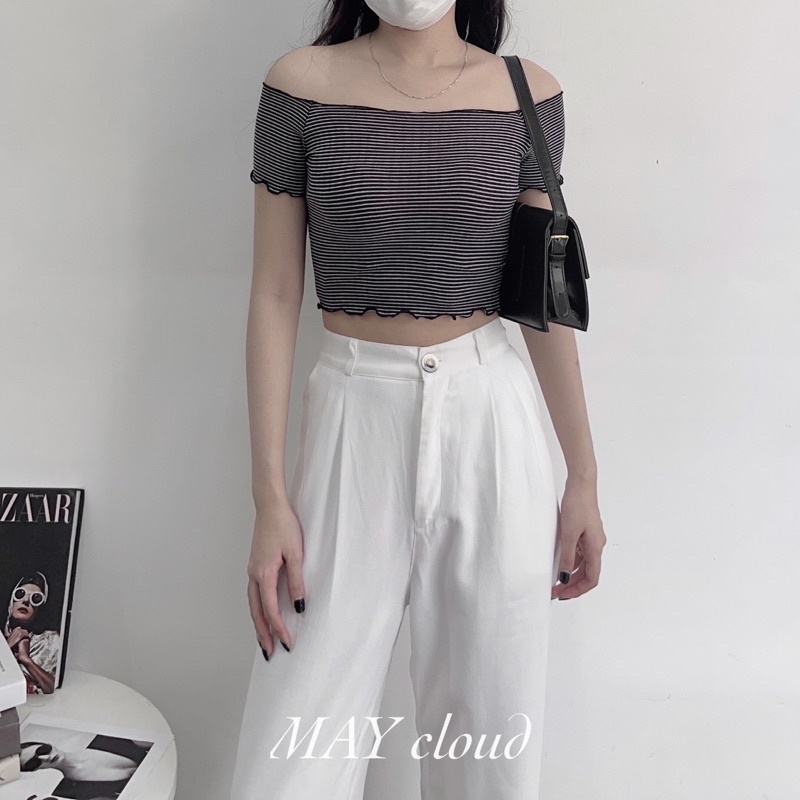 Áo dáng ngắn cuốn biên sọc