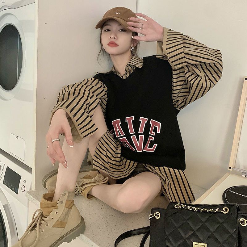 Set Áo Thun Dài Tay Cổ Chữ V + Áo Sát Nách Kẻ Sọc Thời Trang Nữ