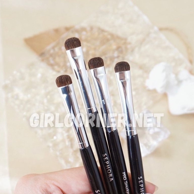 Cọ mí mắt Sephora 11 Pro Smudge Brush