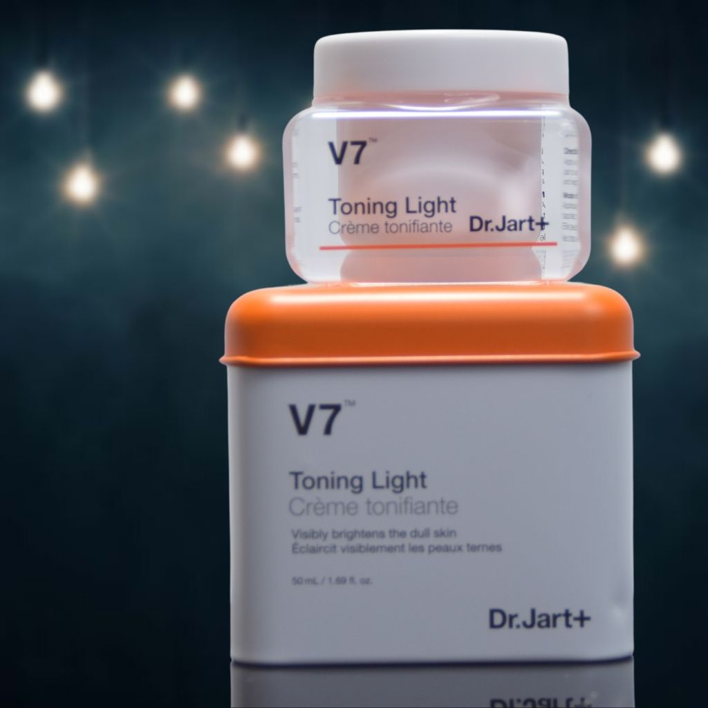 Kem Dưỡng Da Mặt Dưỡng Ẩm Dưỡng Trắng Ngày Đêm V7 Toning Light Dr.Jart +