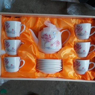 Bộ ấm chén kiểu dáng hàn quốc, sang chảnh