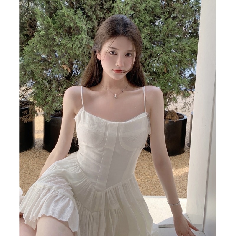 Đầm Hai Dây Xếp Ly Màu Trắng Ngọt Ngào Quyến Rũ Thời Trang Hè Cho Nữ
