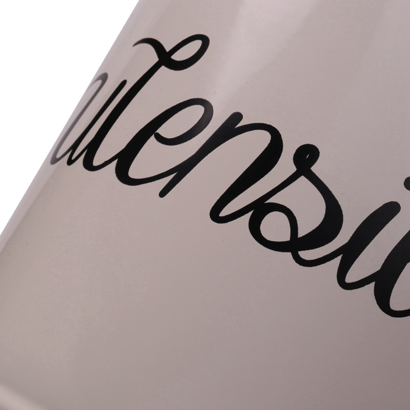 Giá Đỡ Đồ Dùng Nhà Bếp Màu Đen Phong Cách Cổ Điển