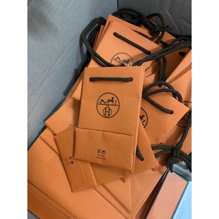 Túi giấy hermes