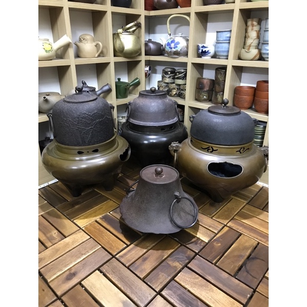 Bộ lò Kama Furo trà đạo kim loại Nhật Bản xưa