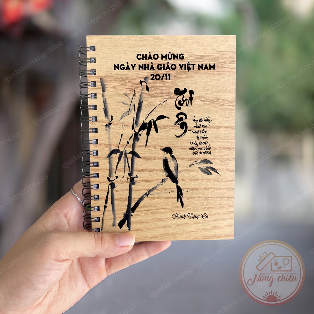 Món quà tặng ý nghĩa tri ân thầy cô ngày nhà giáo việt nam 20.11, Sổ bìa gỗ khắc theo yêu cầu