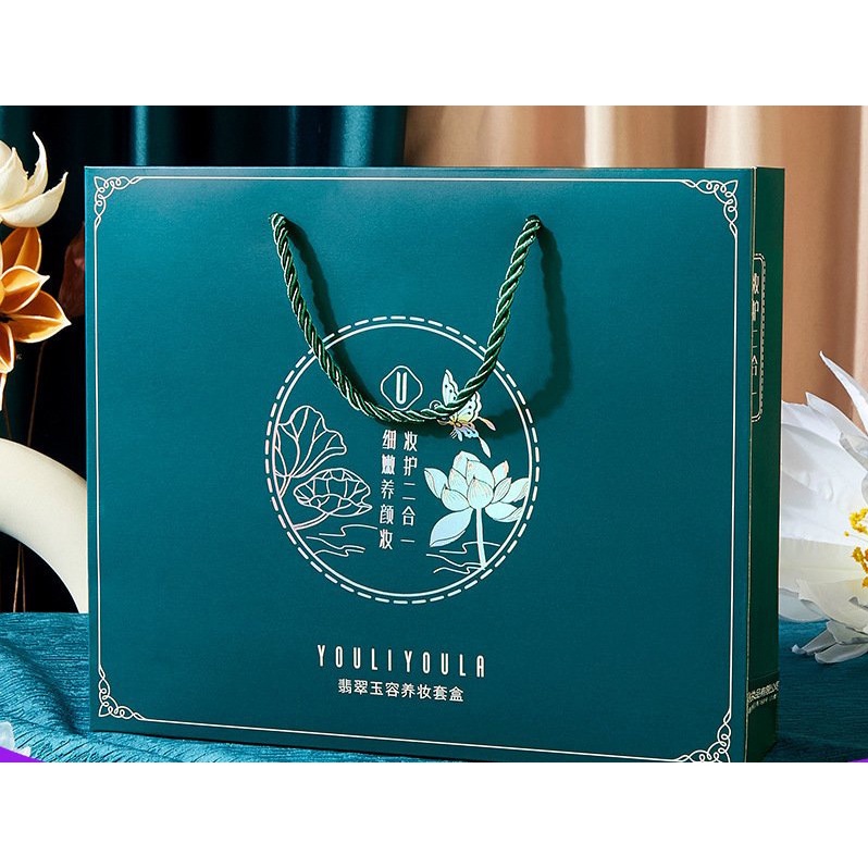 Set Trang Điểm YOULIYOULA 8 Món Làm Qùa Tặng Bạn Gái Hoặc Người Thân Cực Sang Chảnh