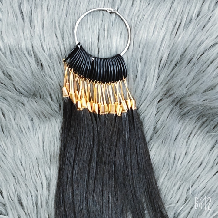 Tóc thật dùng để test màu nhuộm