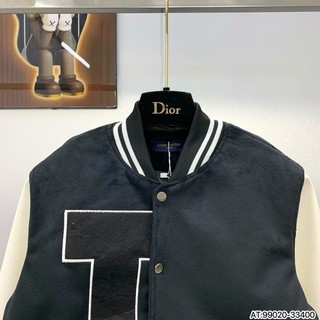 Áo khoác bomber Lệ Vi