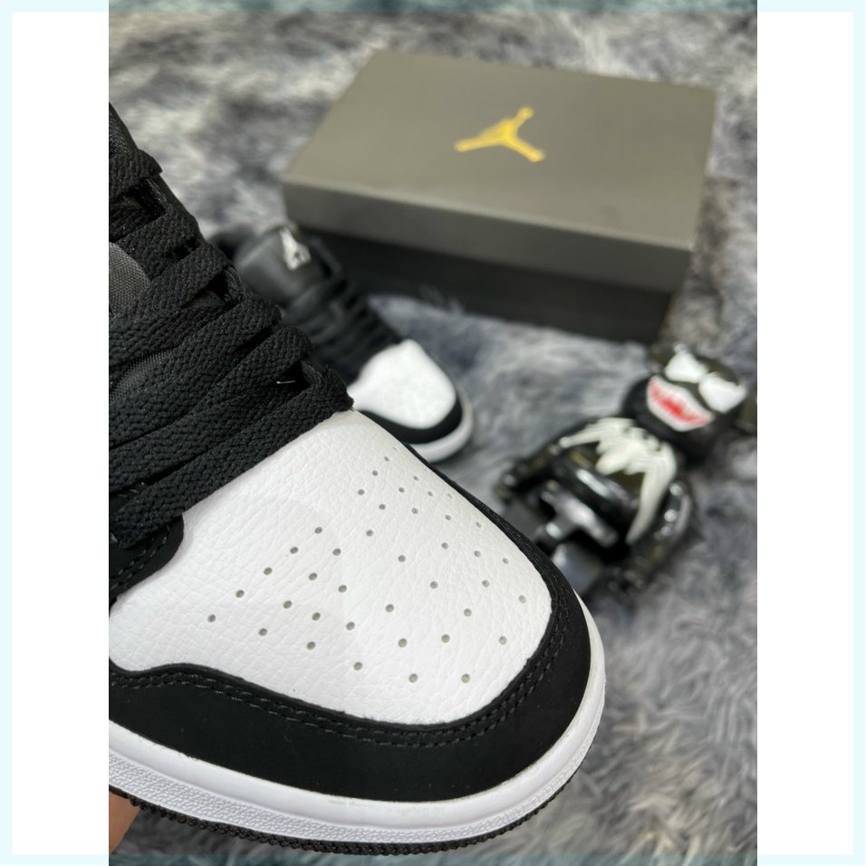 Giày 𝐉𝐨𝐫𝐝𝐚𝐧 1 low Panda màu đen trắng nam nữ full box, Giày sneaker JD 1 Panda cổ thấp bản đẹp 2021 jinx.sneaker