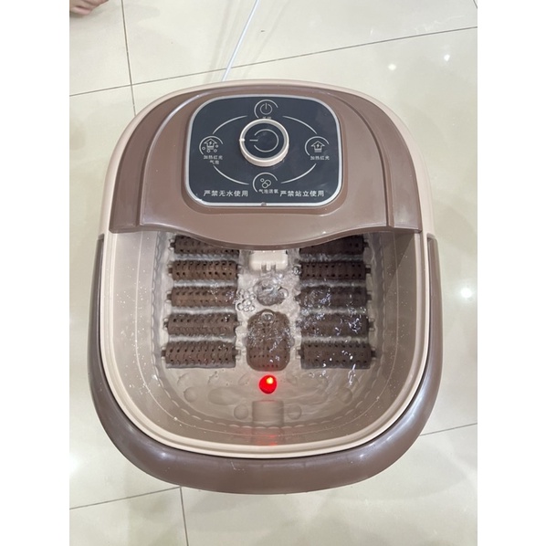 Bồn ngâm chân massage