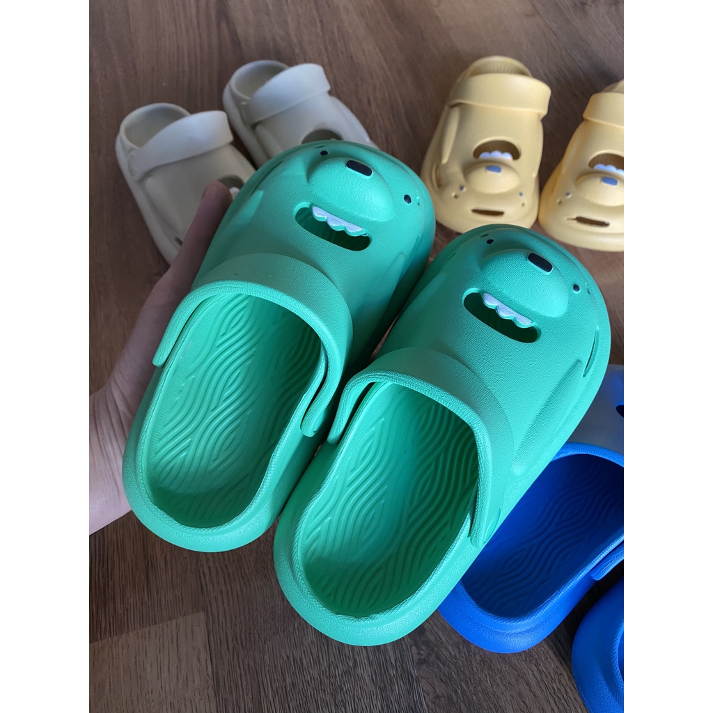 Dép sục Eva Cheerful Mario siêu nhẹ cho bé