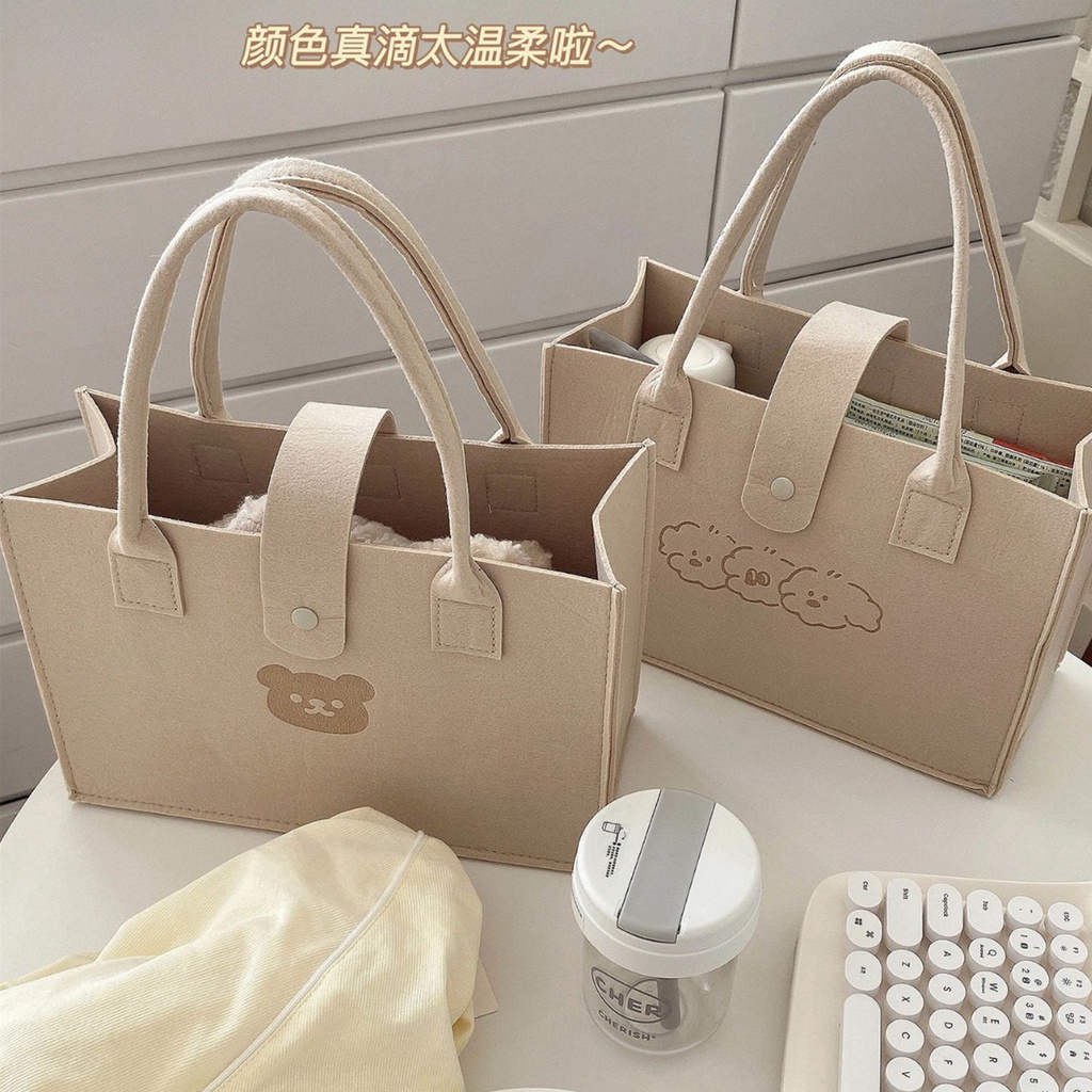 Túi Xách Tay Bằng Vải Nỉ Sức Chứa Lớn Hình Gấu Dễ Thương Cao Cấp Dễ Phối Đồ Phong Cách ins Cùng Một Cách Đơn Giản Dành Cho