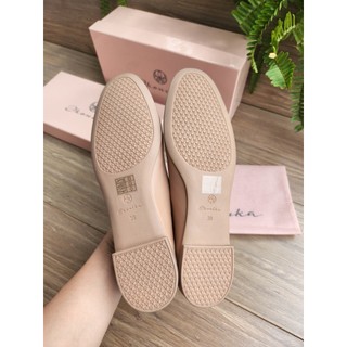 Búp bê da thật Konuka xuất Nga
