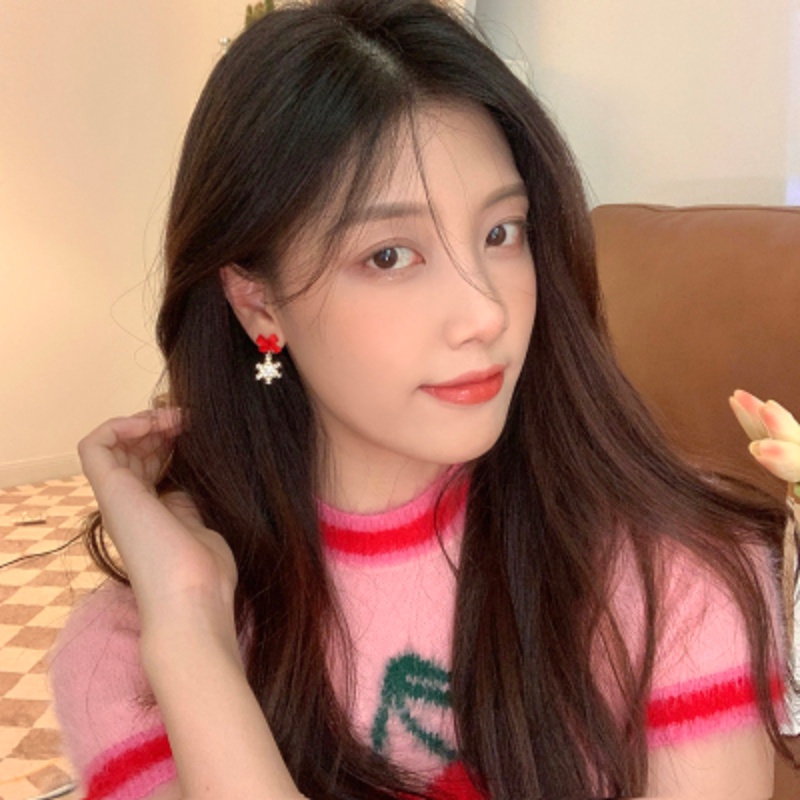 Khuyên Tai Nữ Hình Bông Tuyết / Nơ Đính Đá Zircon