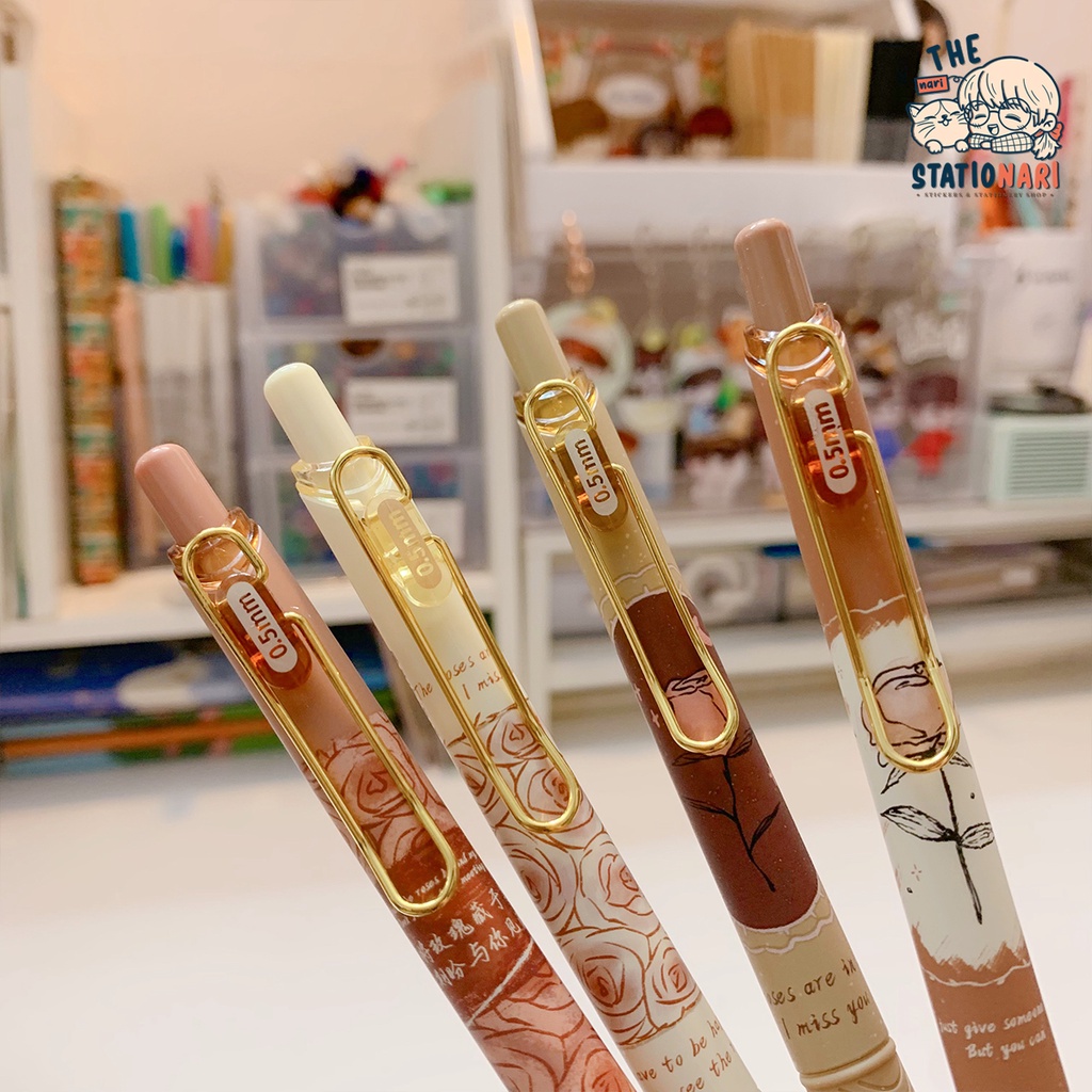 Bút bấm gel đen Mura ngòi 0.5mm Love and Rose