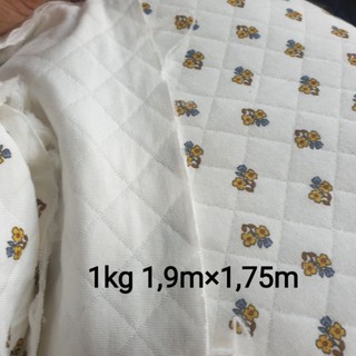 Vải trần bông hoa nhí. sét 2kg/ 150k