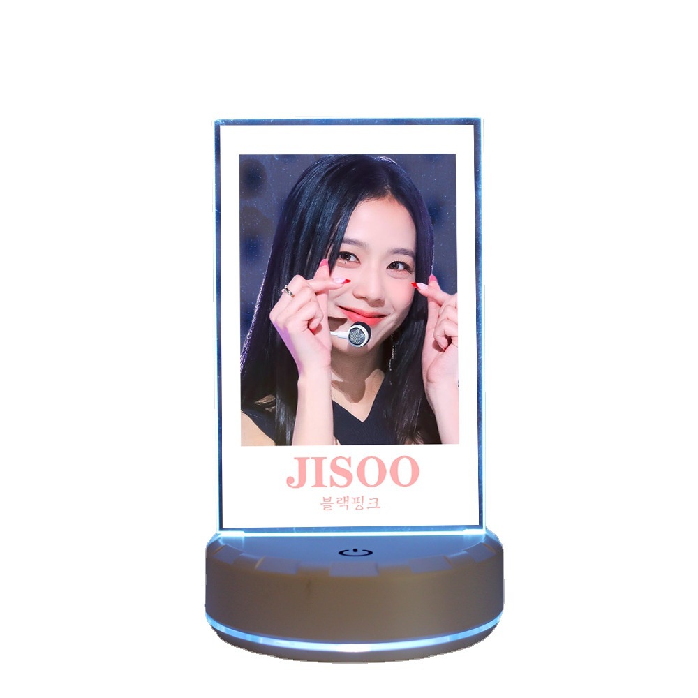 Đèn LED Để Bàn Hình LISA BLACKPINK