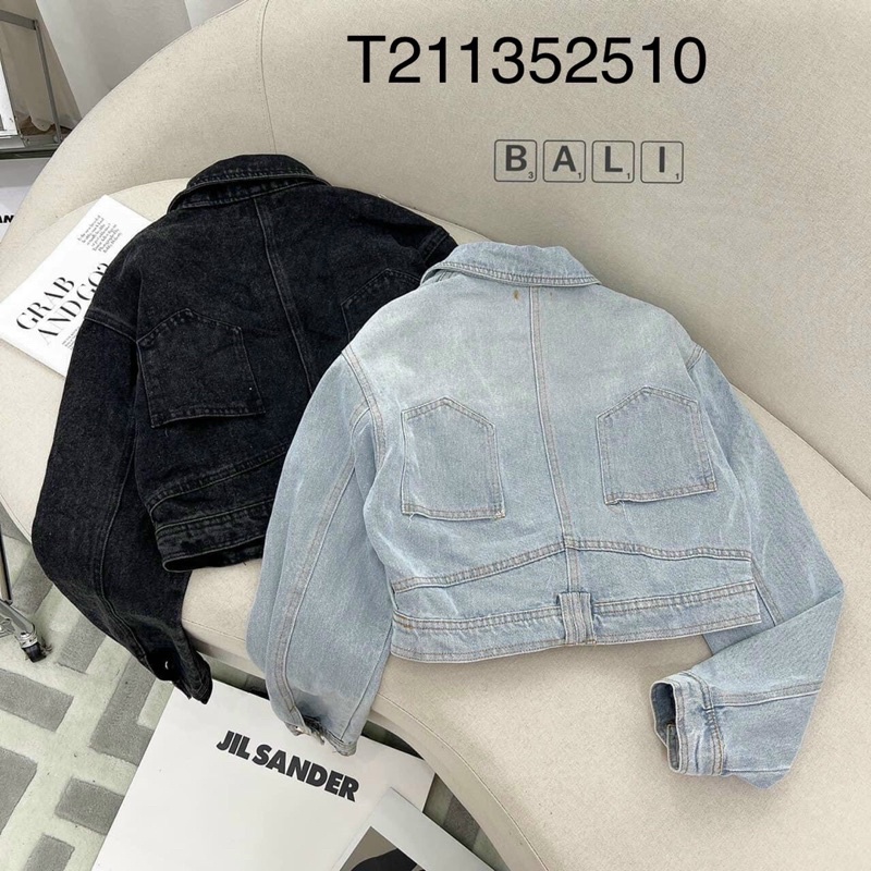 Áo khoác jeans kiểu 2 túi sau, freesize dưới 55kg
