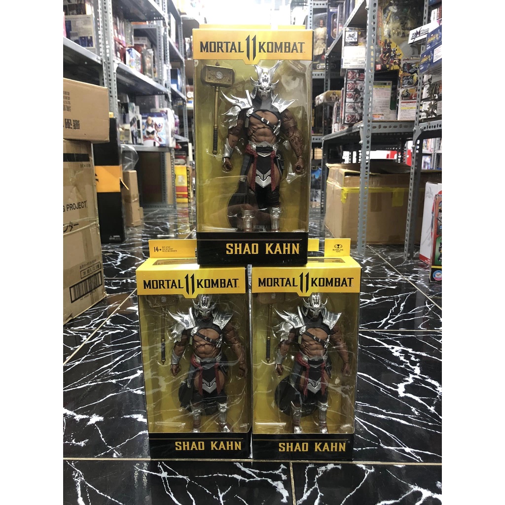 MÔ HÌNH MCFARLANE MK11 SHAO KAHN SILVER