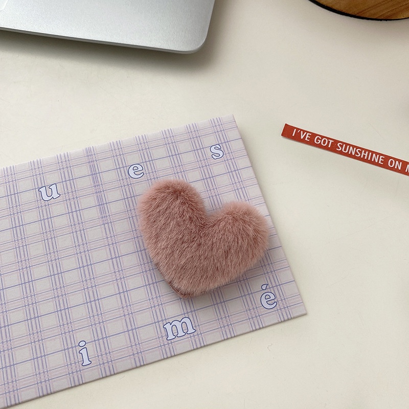 Kẹp Tóc Hình Trái Tim Bằng Lông Nhung Dễ Thương Xinh Xắn Dành Cho Nữ