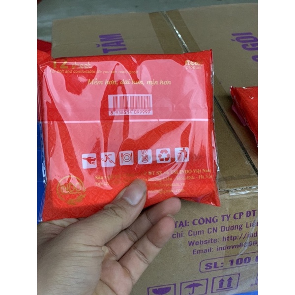 Giấy ăn đám cưới, ăn tiệc kèm tăm