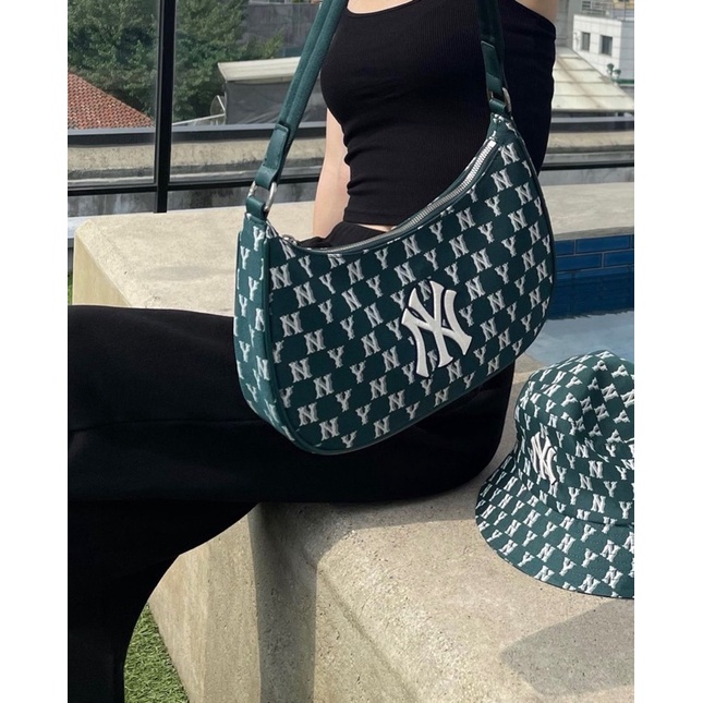Túi MLB Monogram Jacquard Hobo - Túi kẹp nách MLB nữ chính hãng 3ABQS102N