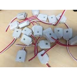 Phích Cái  liền dây