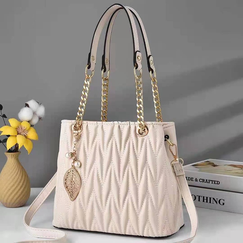 Túi Đeo Chéo Dây Xích Thời Trang Đơn Giản Dễ Phối Đồ Cho Nữ