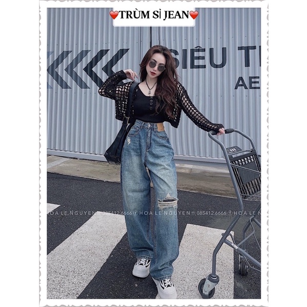QUẦN JEANS ỐNG RỘNG NỮ LƯNG CAO MẠC DA RÁCH NHẸ TÚI PHẢI MẢNG VUÔNG GỐI TRÁI XANH ĐẬM RÂU MÈO