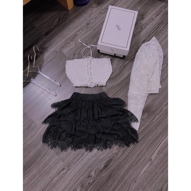 Set chân váy phối ren kèm khoát