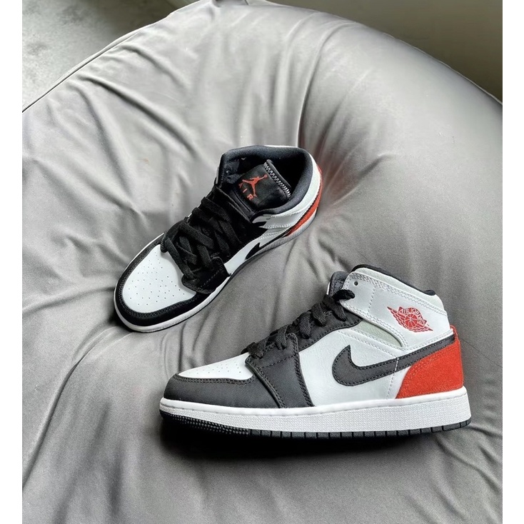 Giày Air Jordan 1 Mid White Black Red Spruce