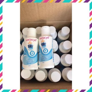 Sữa tắm gội cho bé lactacyd bb 60ml